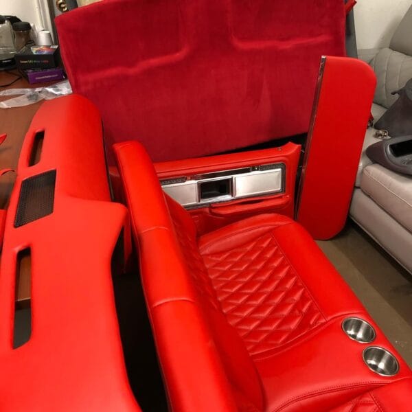 C10 COMPLETE RED INTERIOR - Image 6