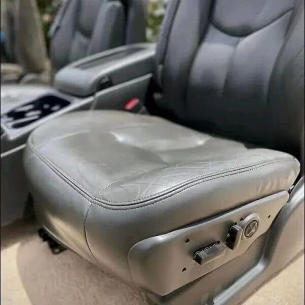 Chevy 99-06 leather seats - Image 4