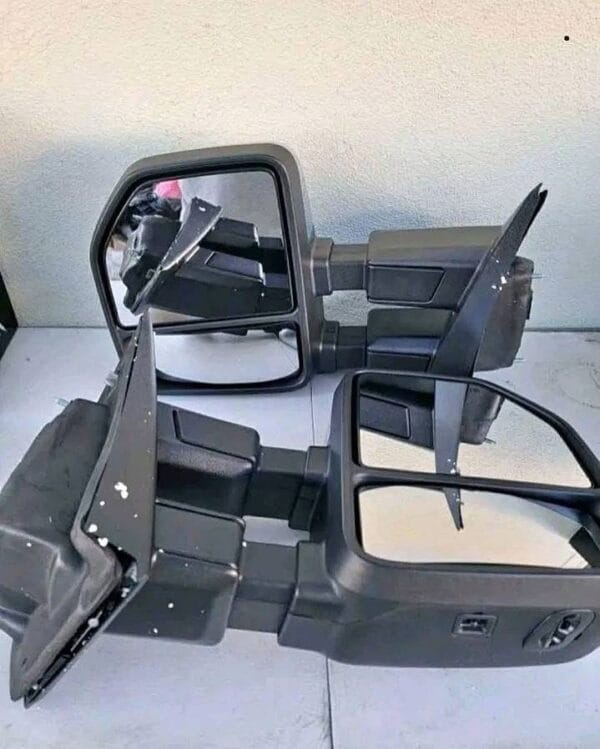 Pair of Chrome Top Tow Mirrors with Turn Signal, Powered Heated and Blind Spot 15-18 FORD F150